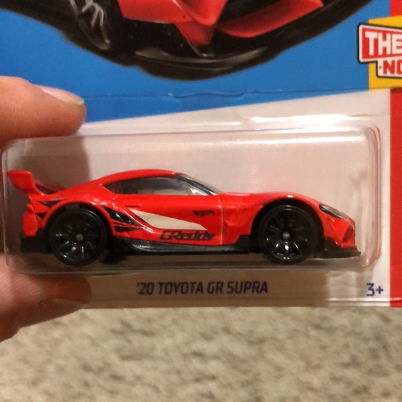 ‘20 Toyota Supra GR - Picture 3 of 8